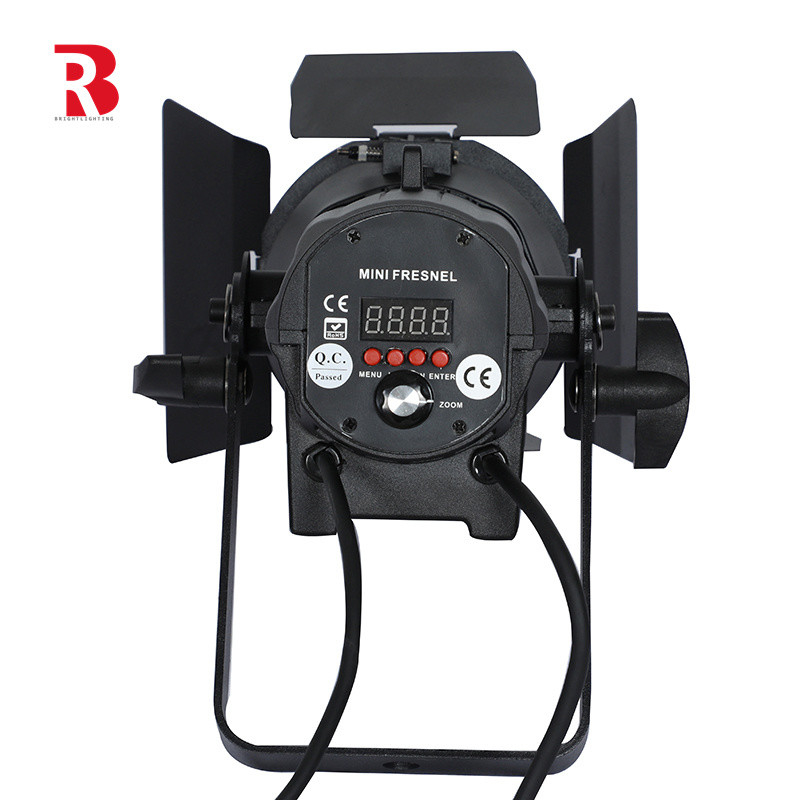 No Noise Fan Led Small Volume Stage Spot Light dengan Zoom untuk Studio Kecil