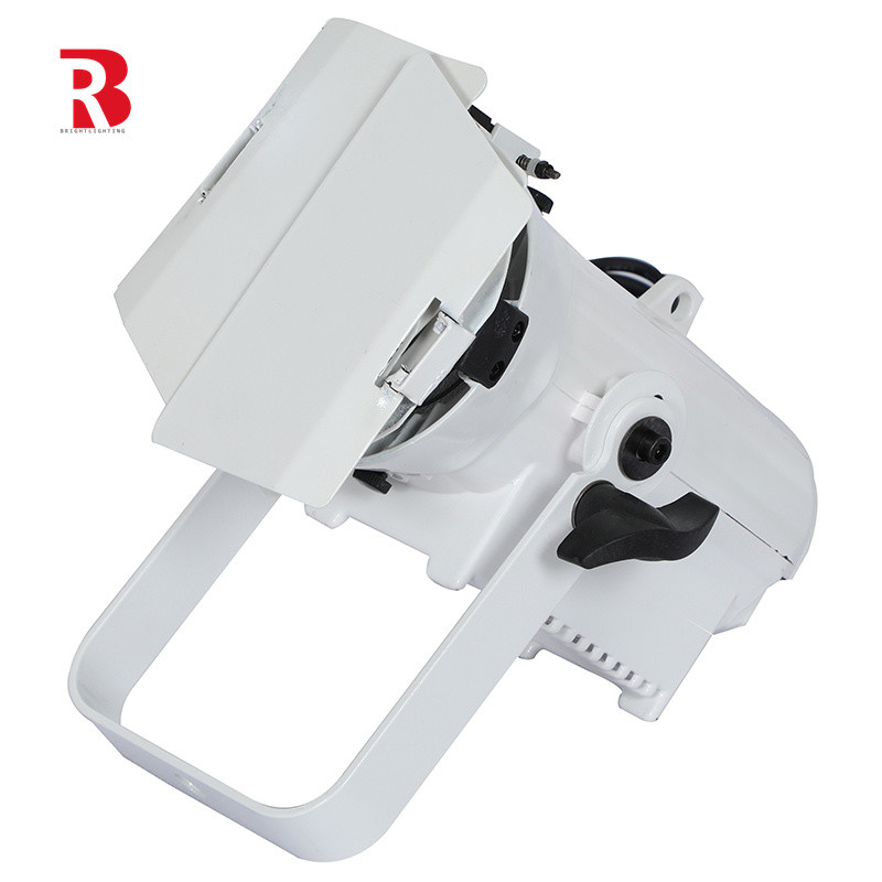 No Noise Fan Led Small Volume Stage Spot Light dengan Zoom untuk Studio Kecil