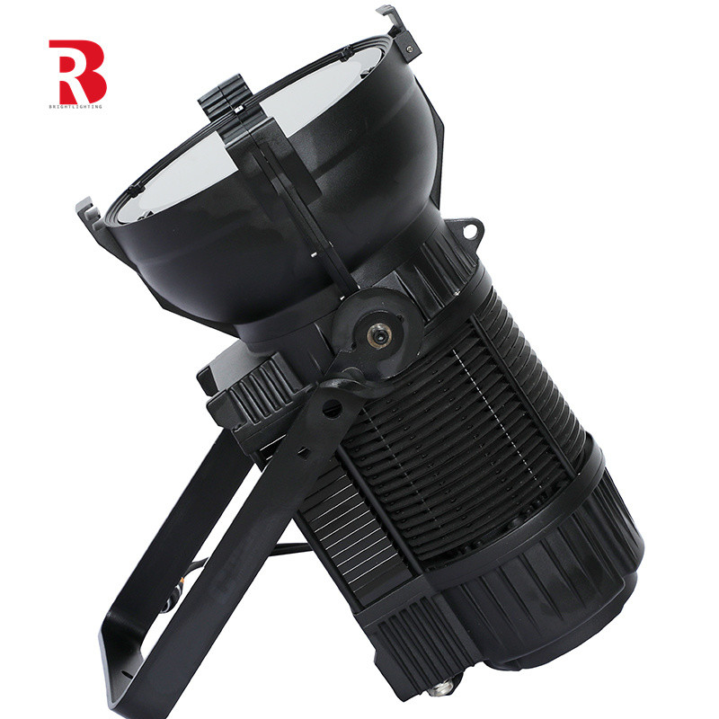 RGBAL 5 In1 300w LED Fresnel Stage Lighting IP65 Rated Dengan Auto Zoom Stage Studio